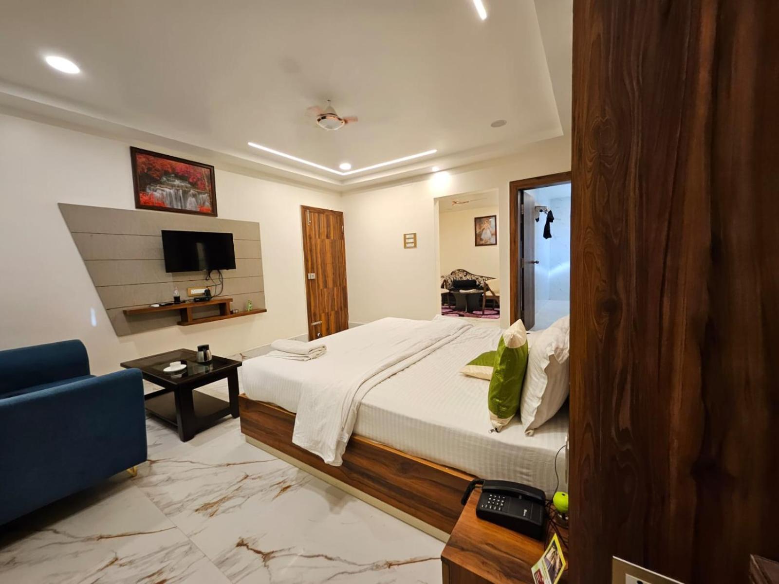 Hotel Maa Laxmi Palace Deoghar Esterno foto