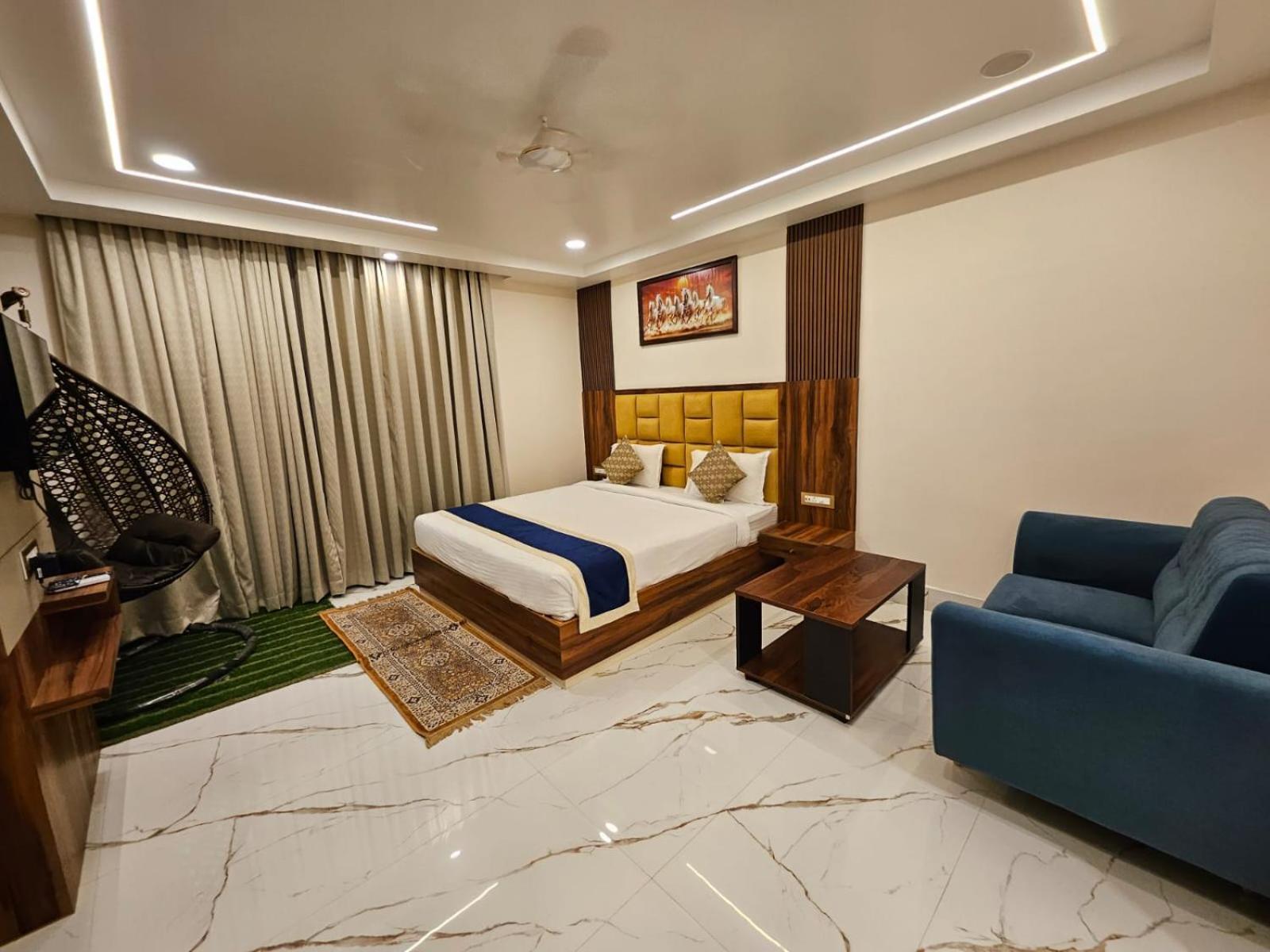 Hotel Maa Laxmi Palace Deoghar Esterno foto