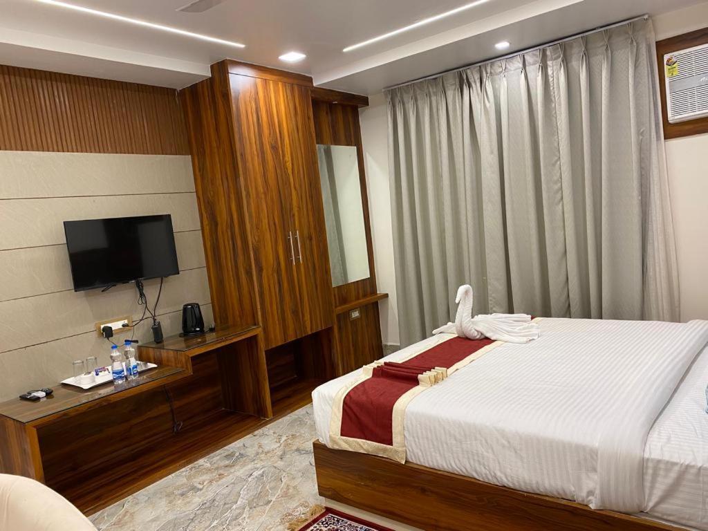 Hotel Maa Laxmi Palace Deoghar Esterno foto