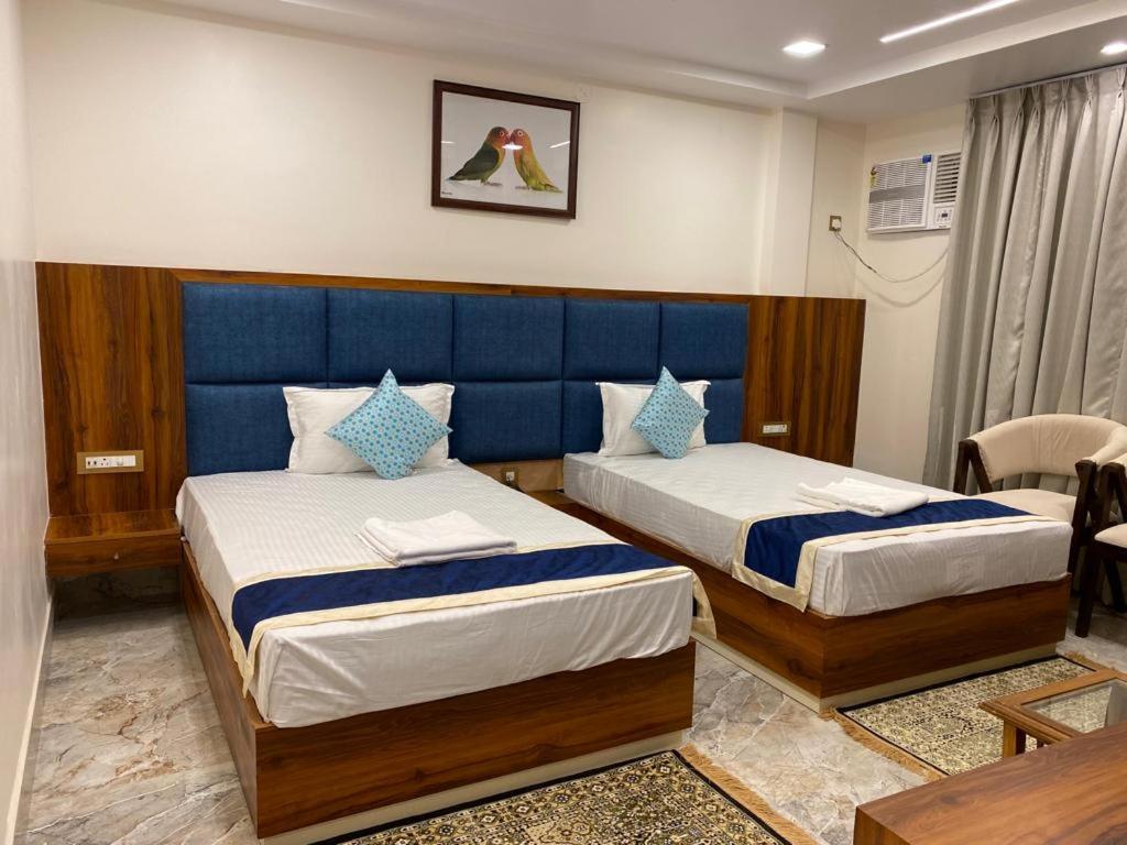 Hotel Maa Laxmi Palace Deoghar Esterno foto